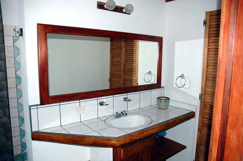 30-Bath1bb